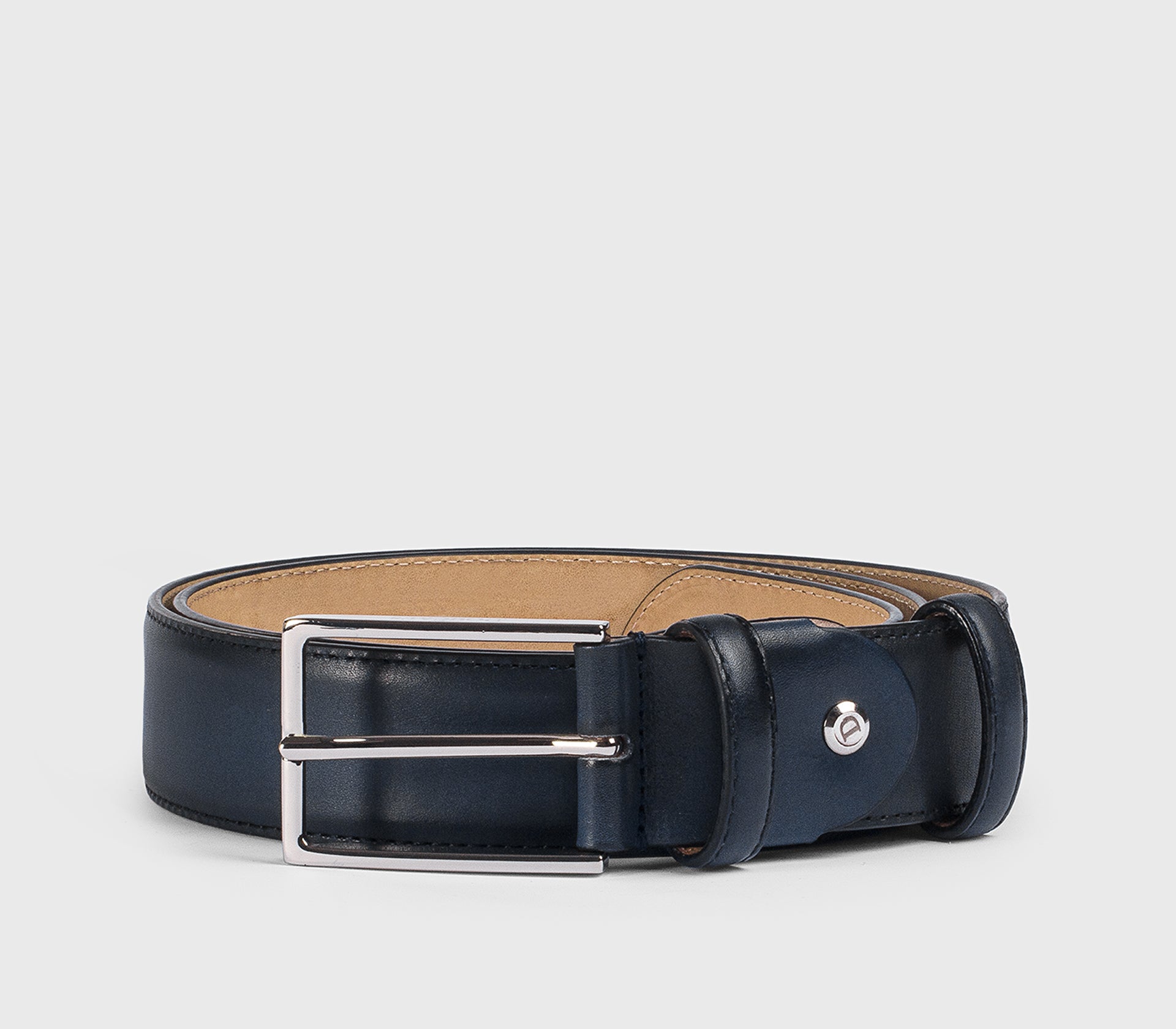 Cintura in pelle blu "indigo" con fibbia quadrata