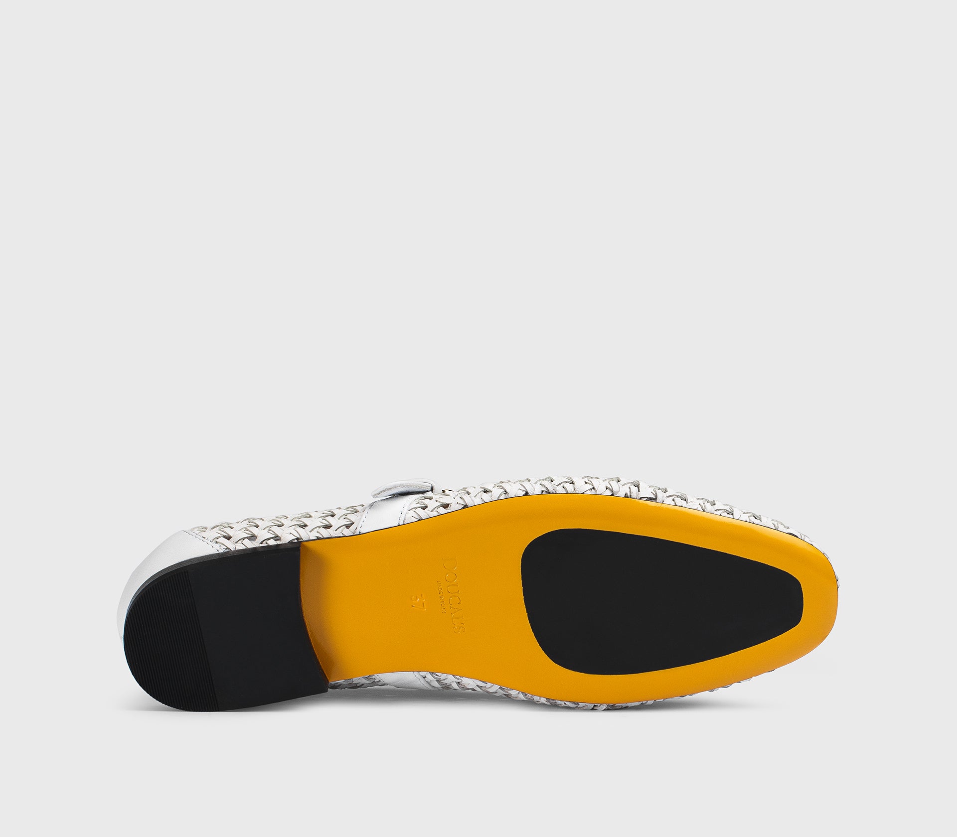 White leather ballet flat with strap