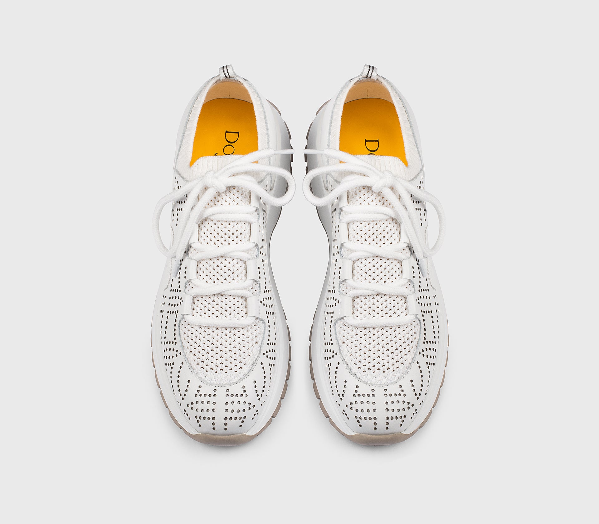 DD8898WHINPZ850SW00 - Sneaker in tessuto tecnico e pelle traforata bianca