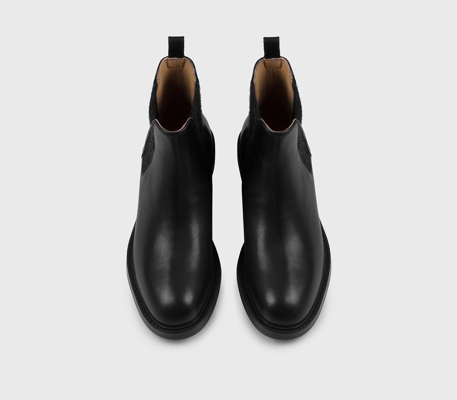 DD8923BRUGUF289NN00 - Stivaletto in pelle nero