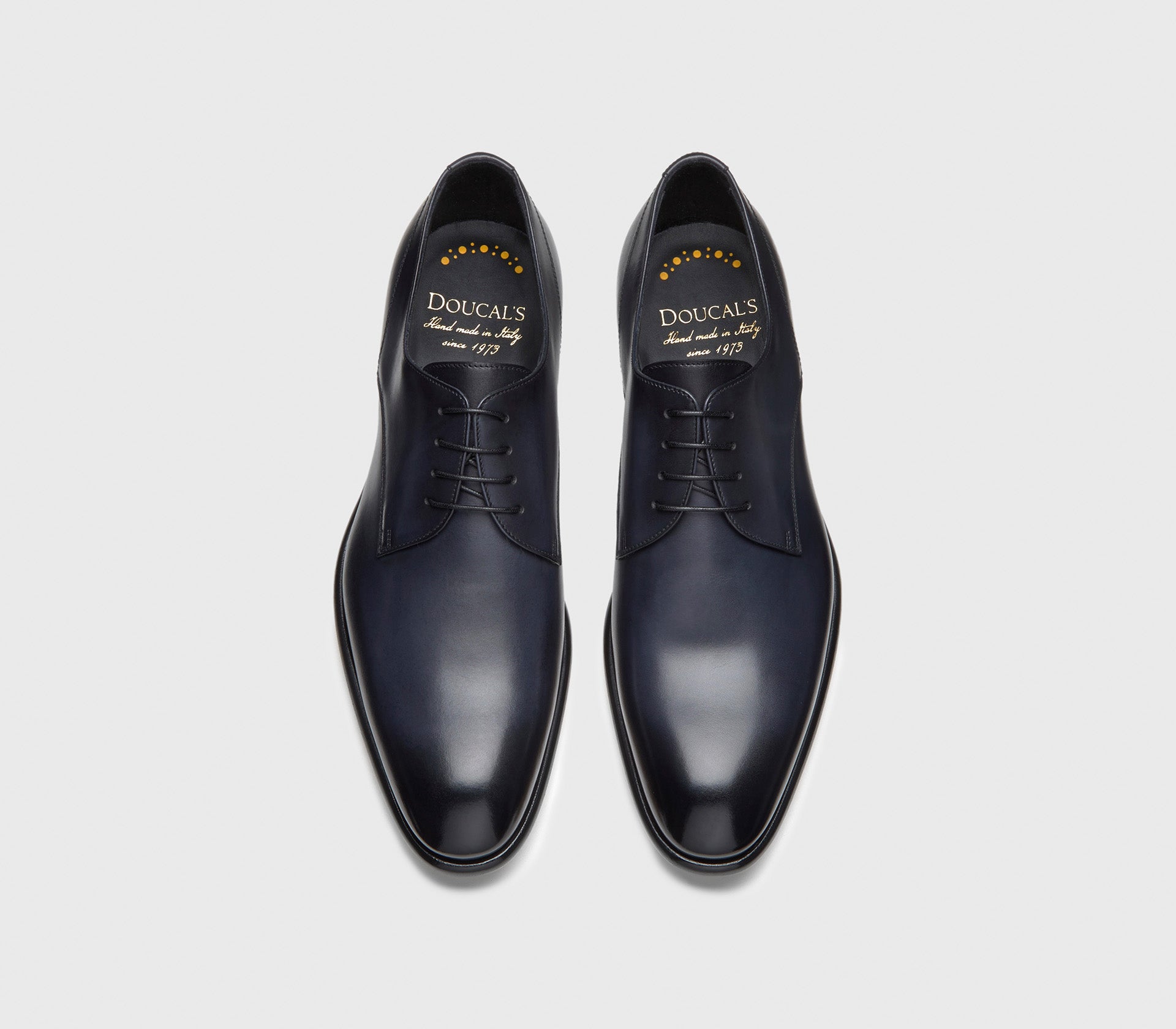 DU1856BERNUF159NB28 - Stringata in pelle blu