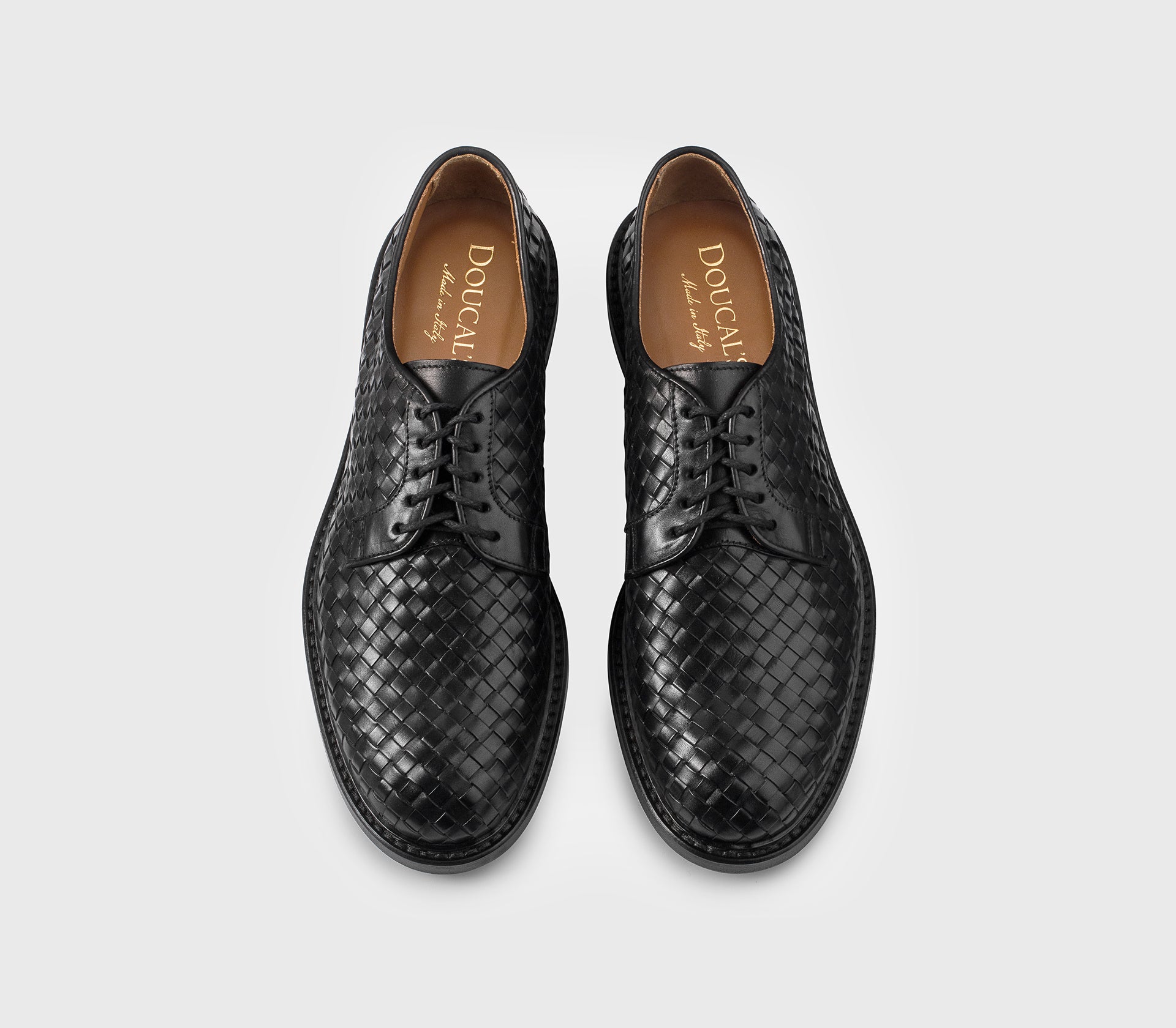 DU3142PHOEUY195NN00 - Stringata in pelle intrecciata nera
