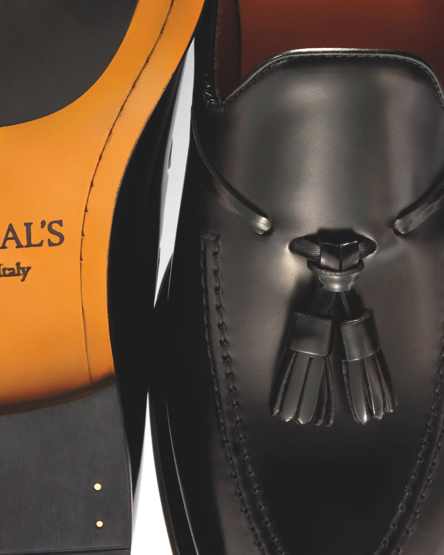 Mocassin à glands en cuir noir