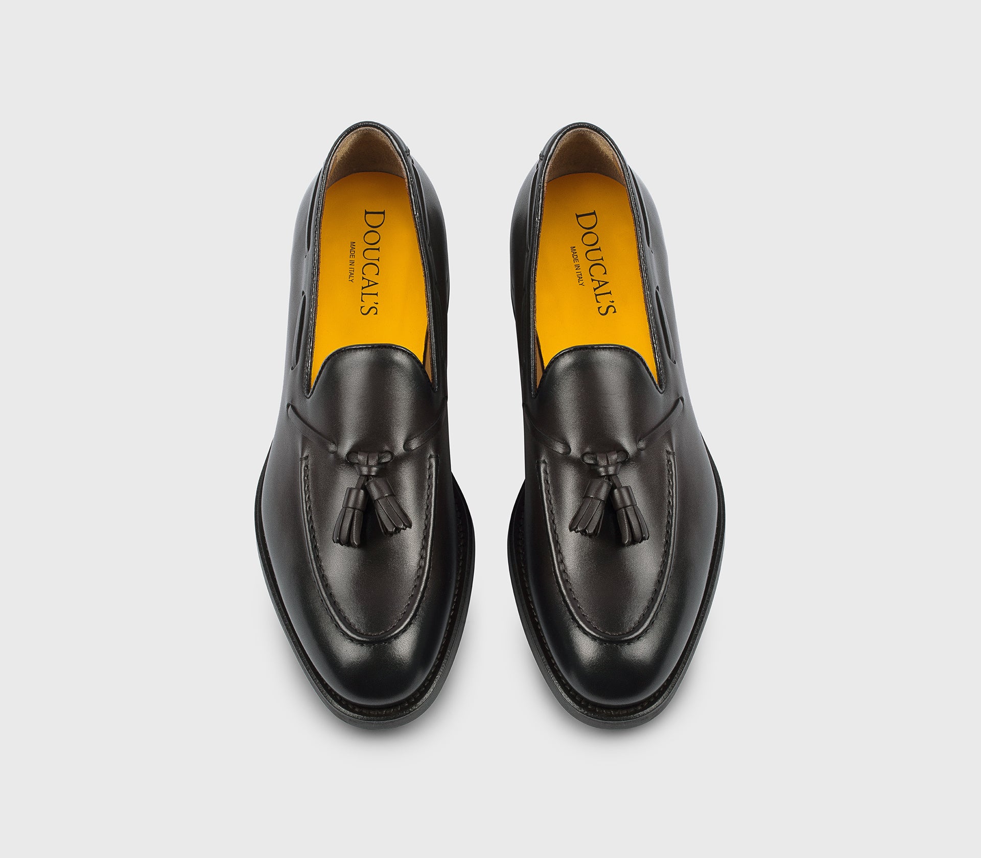 DU3339ORVXUF259TM00 - Mocassino con nappine in pelle testa di moro