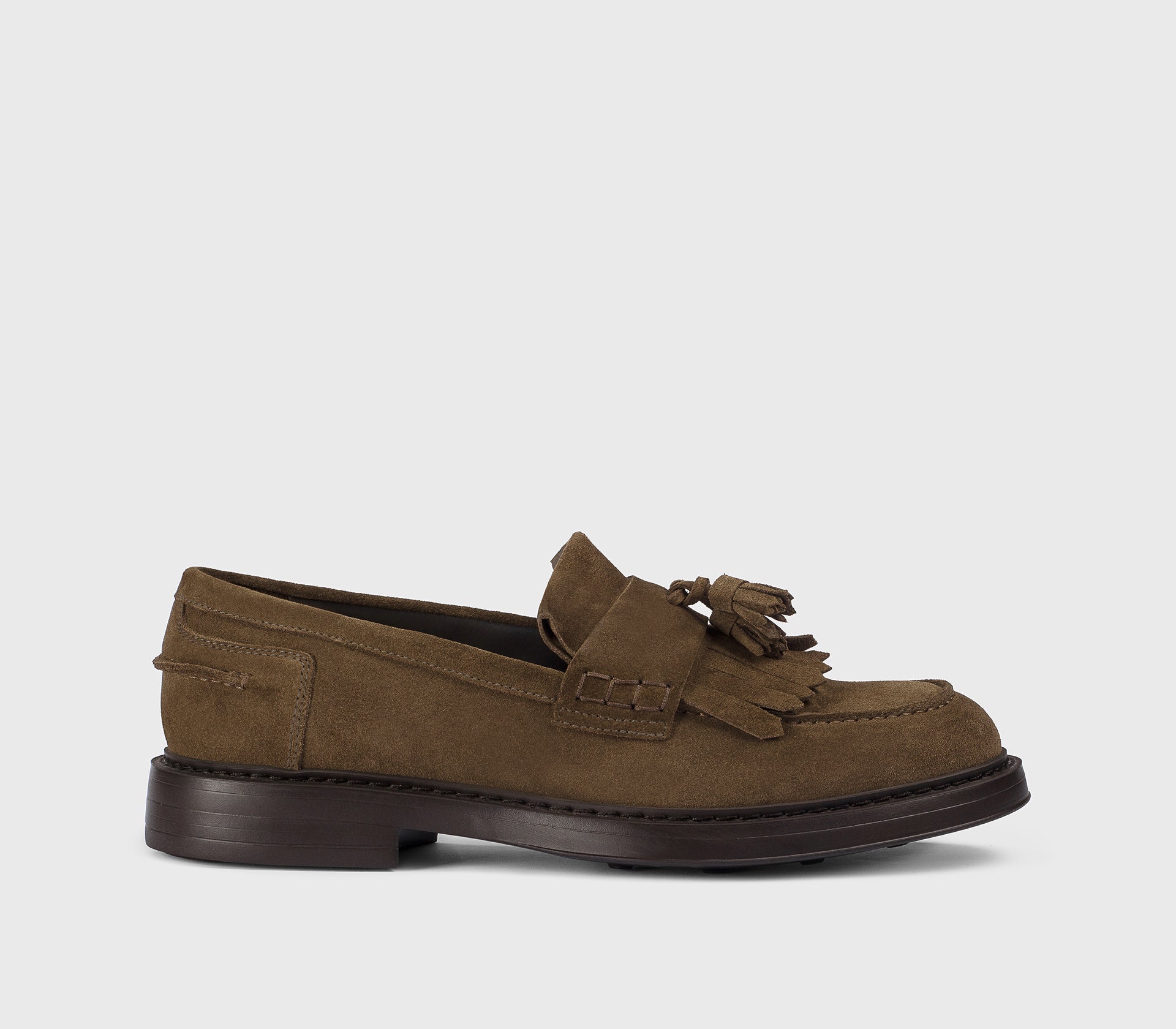 DU3342BRUXUF009TC05 - Mocassino con nappine e frangia in suede havana