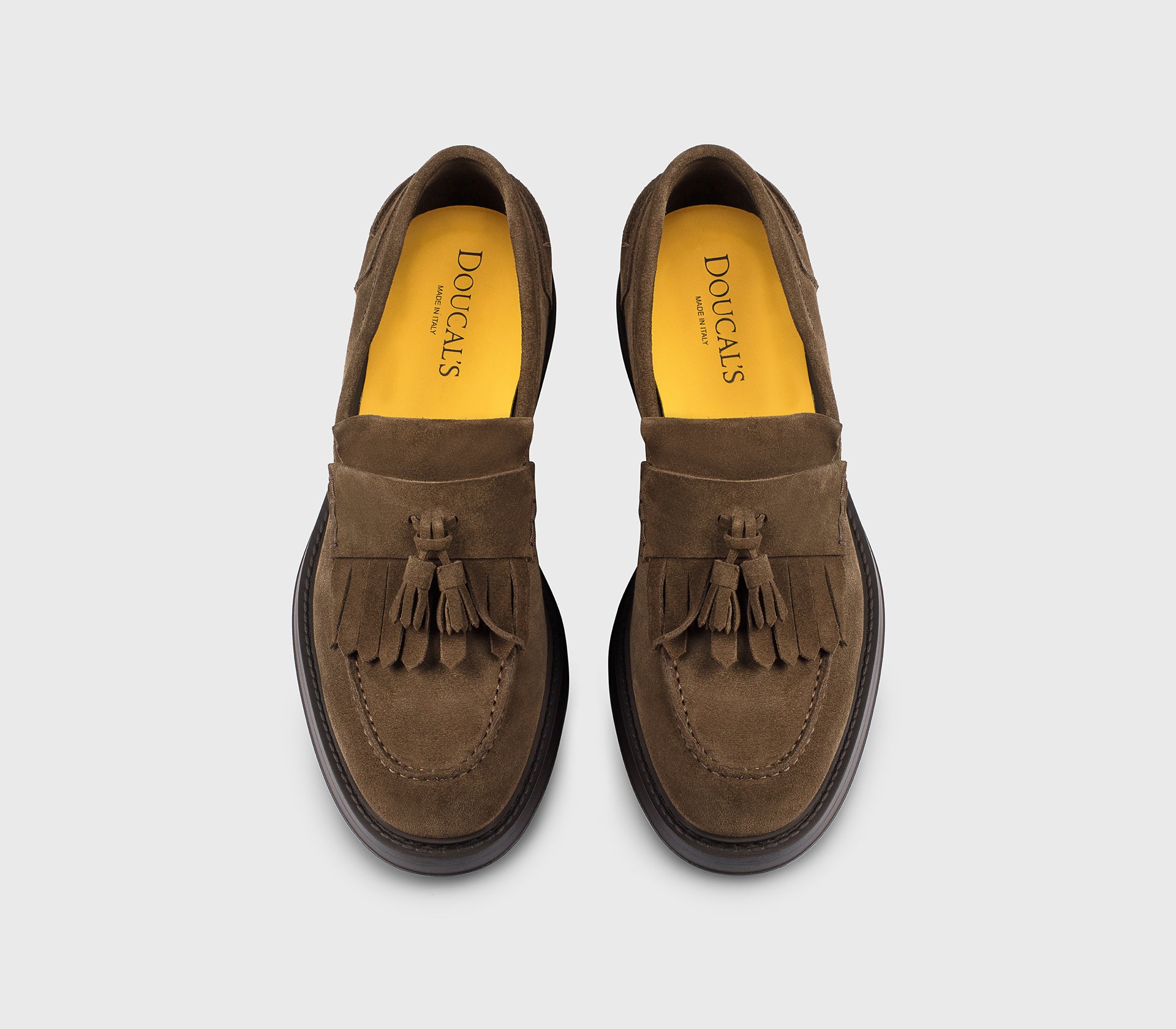 DU3342BRUXUF009TC05 - Mocassino con nappine e frangia in suede havana