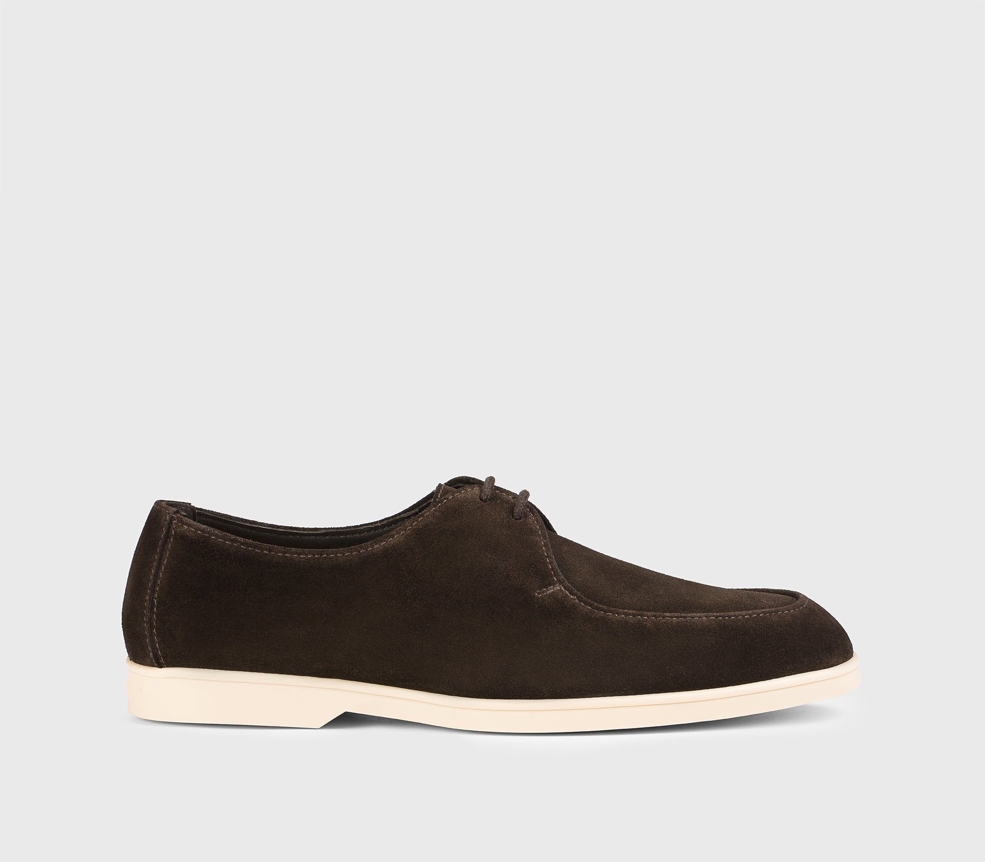 DU3512NWMAUY009GM23 - Stringata a due fori in suede marrone "terre"