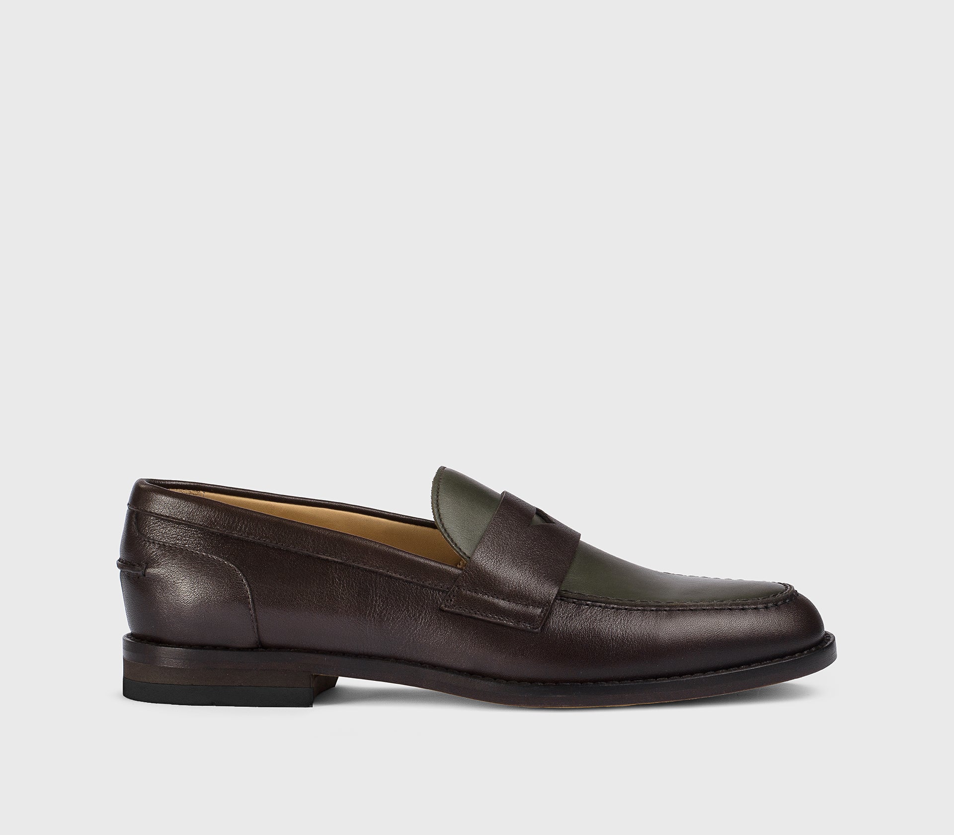 DD8796ALAIPF708TV37 - Mocassino in pelle bicolore testa di moro e verde
