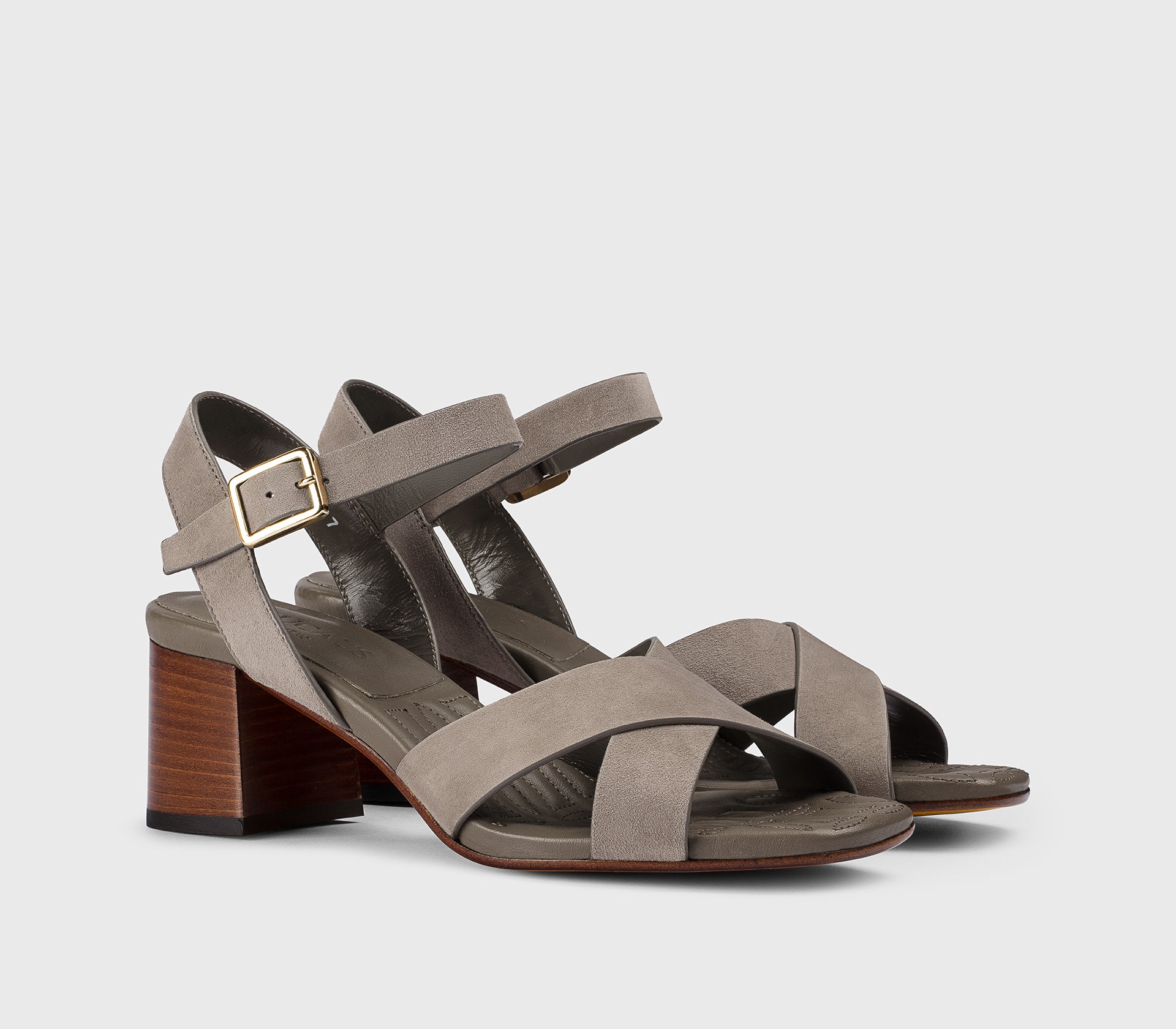 DD8884DAISUF278MN45 - Sandalo con fascia incrociata in suede grigio caldo