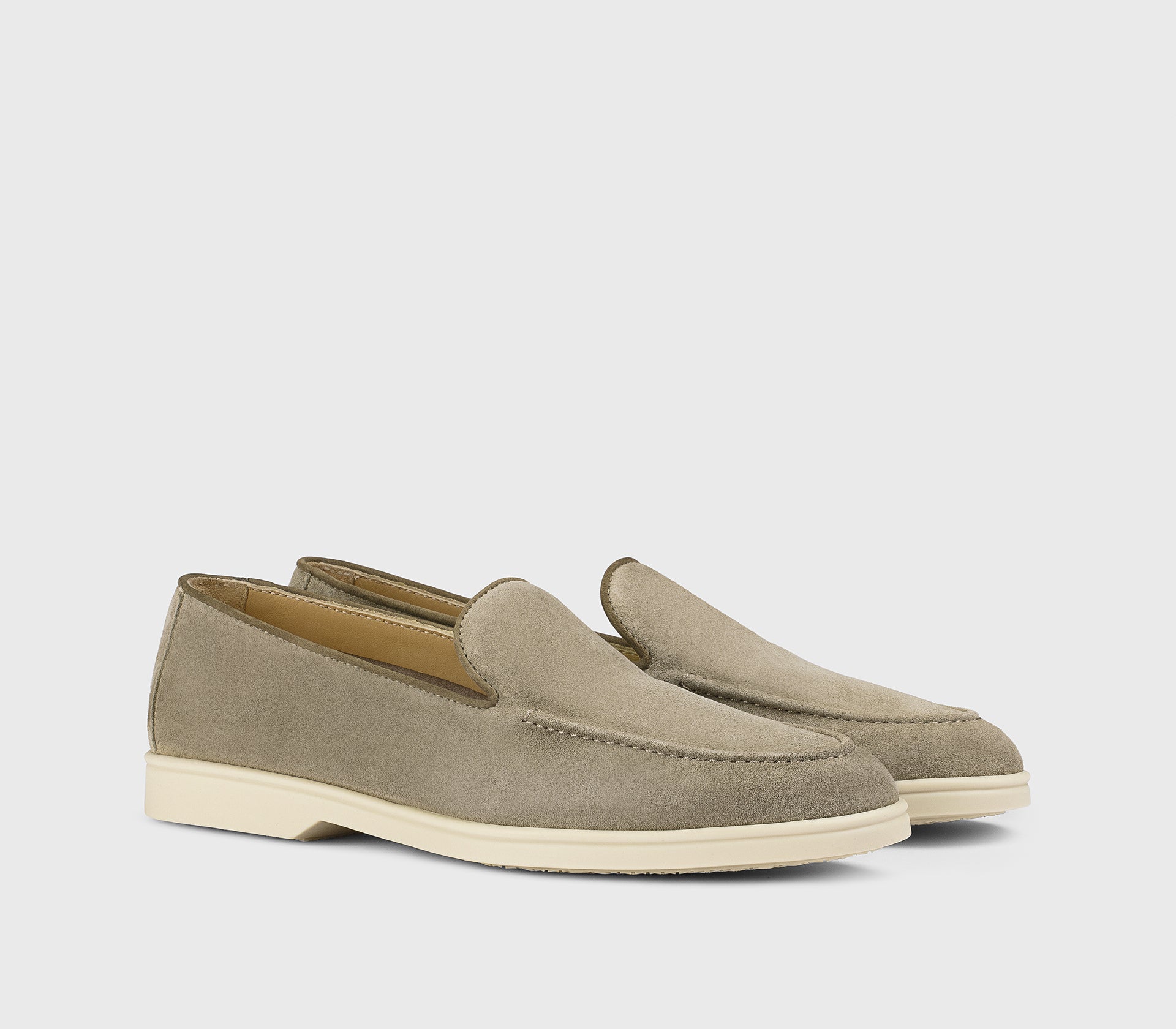 DD8893JOANUY229GM20 - Mocassino in suede fango