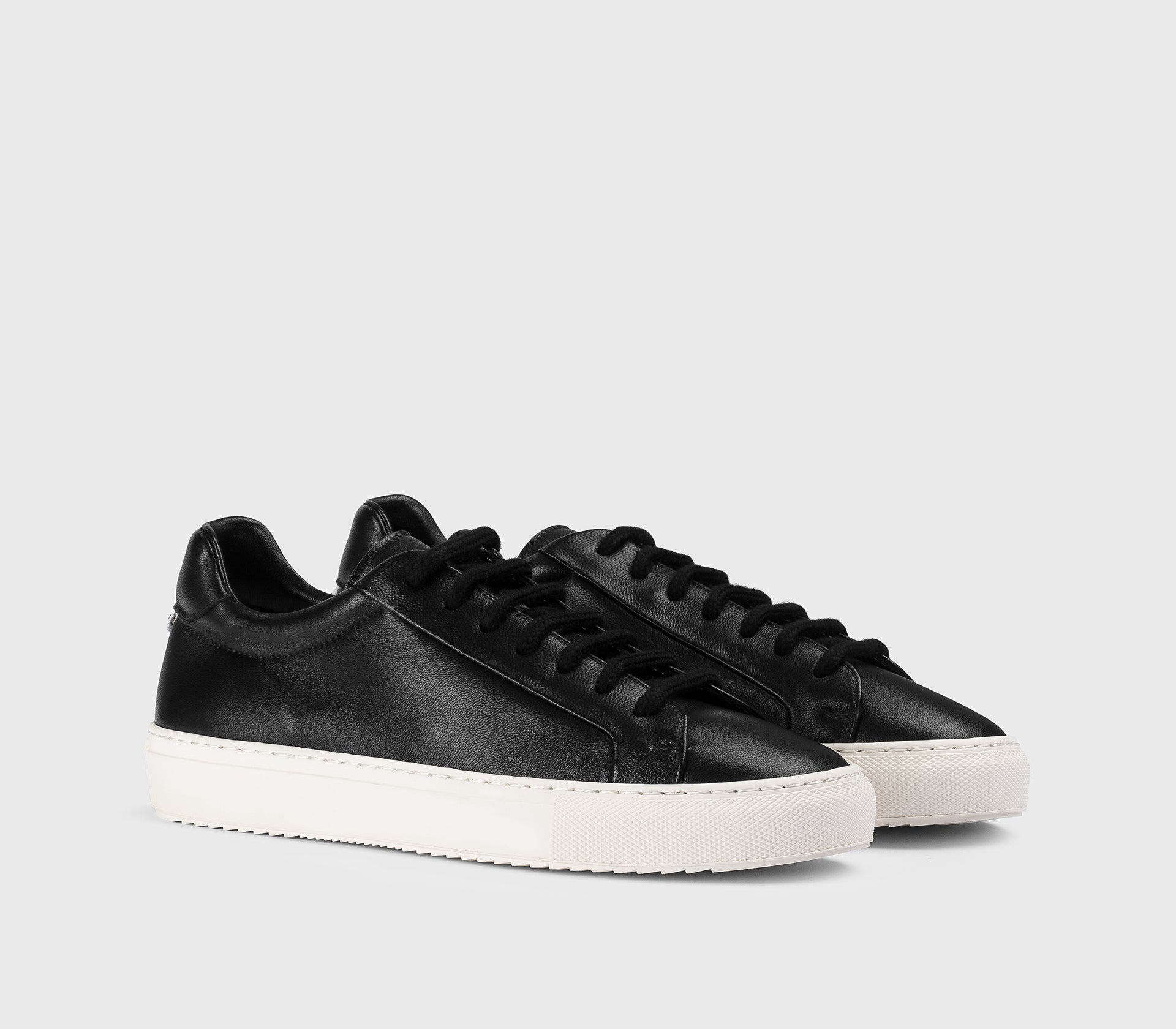 Sneaker en cuir noir