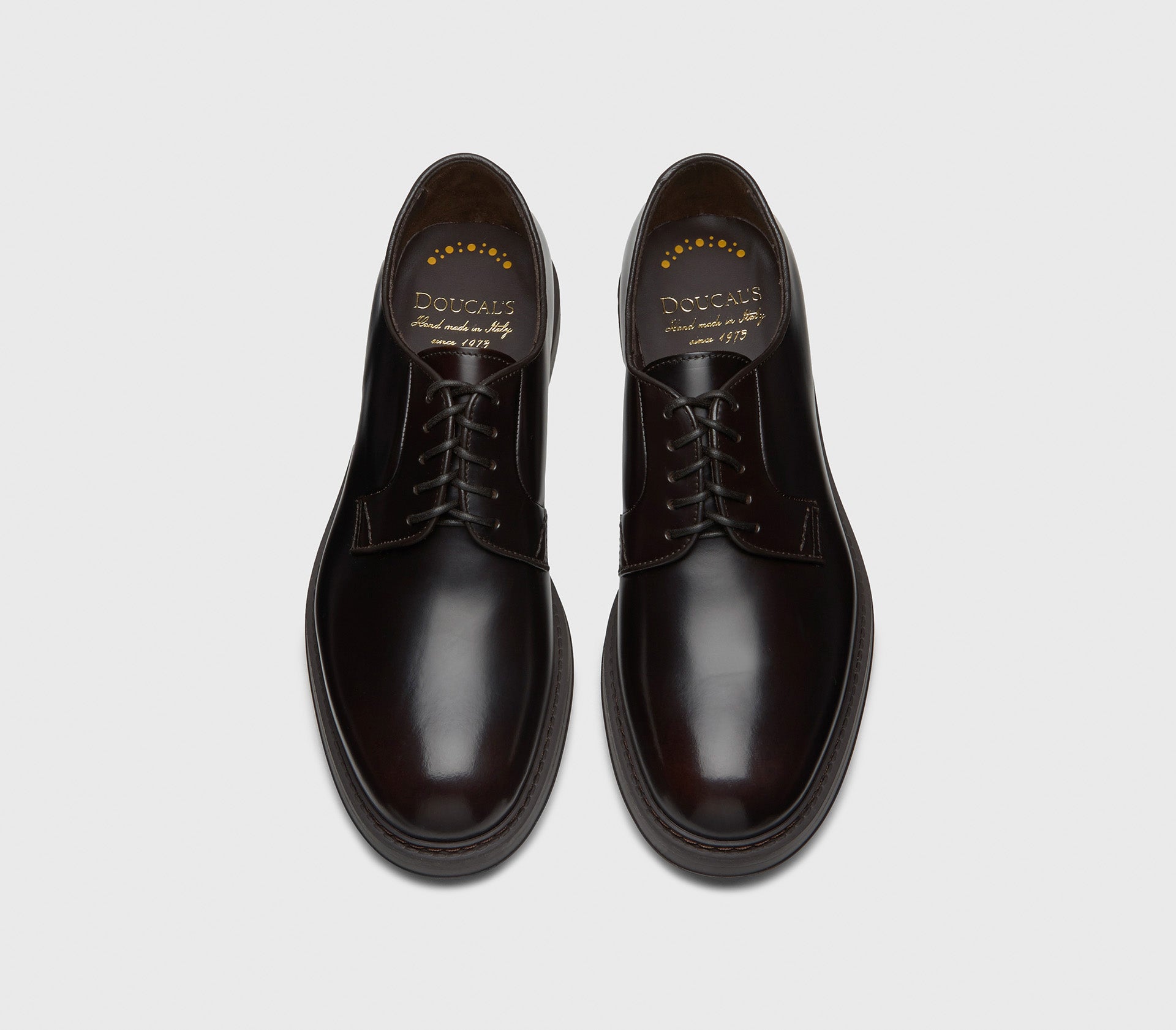 DU1385BRUXUF007TM04 - Stringata in pelle marrone