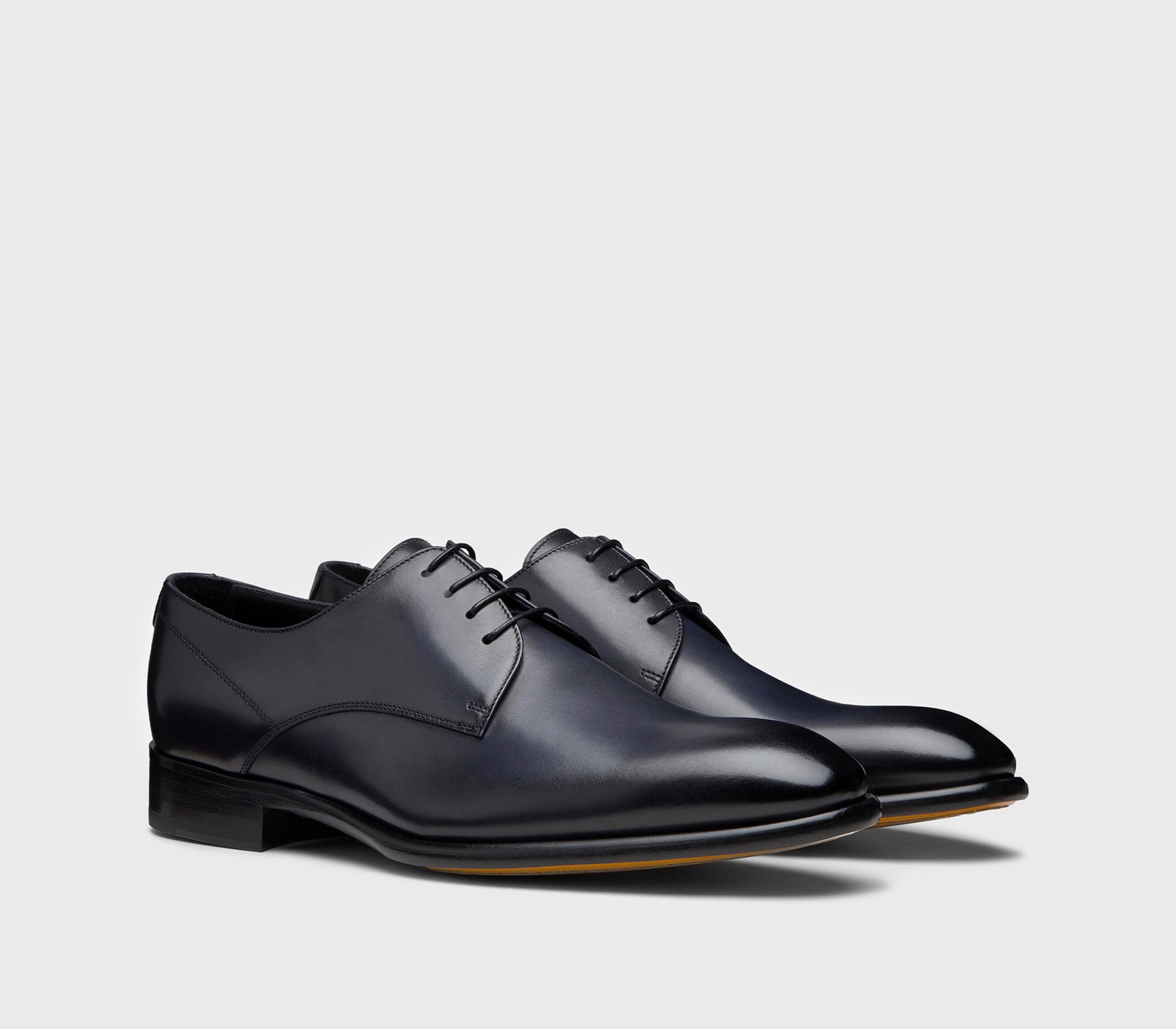 Chaussures à lacets en cuir bleu