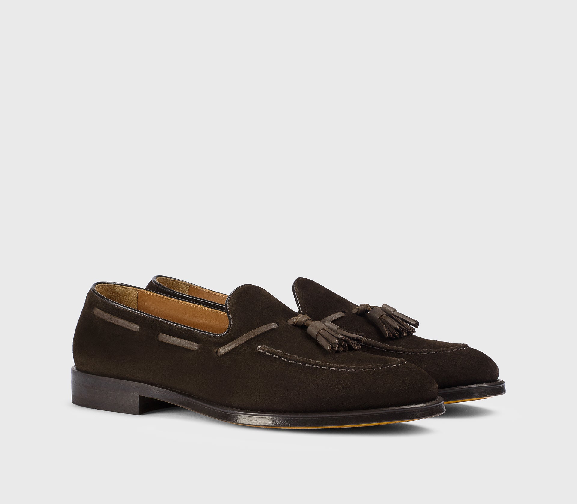 Mocassin à glands en daim brun terreux