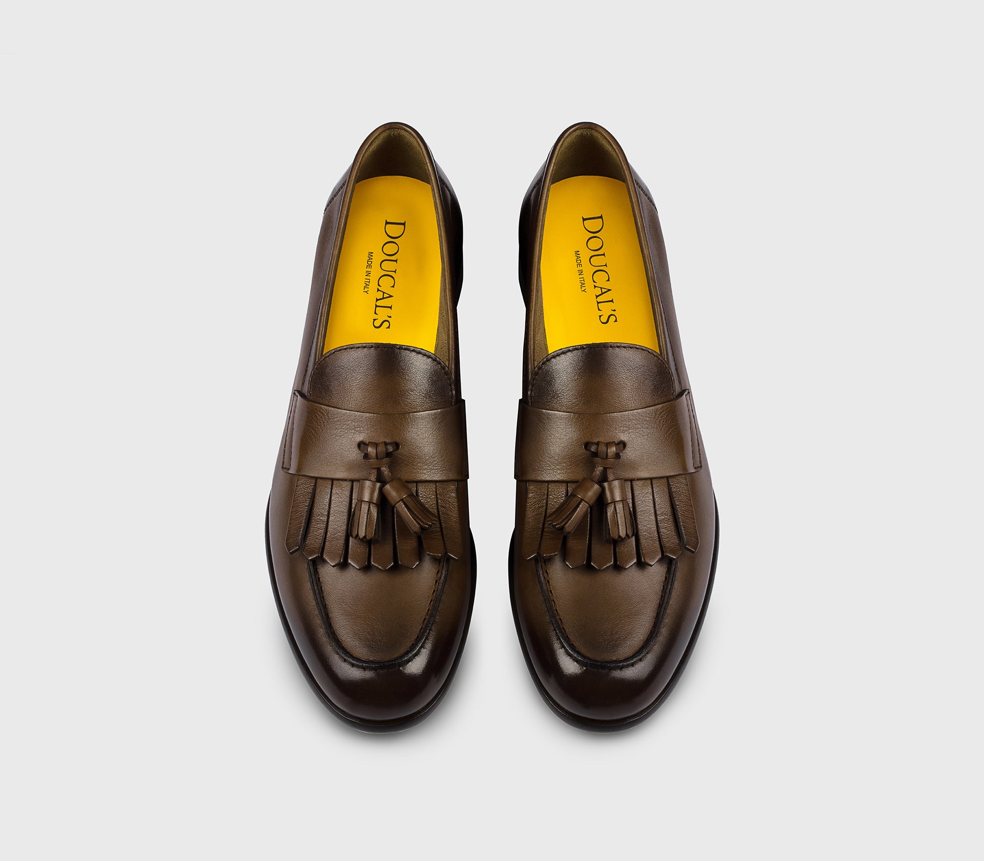 DU3399STRAUY188MM04 - Mocassino con nappine e frangia in pelle marrone