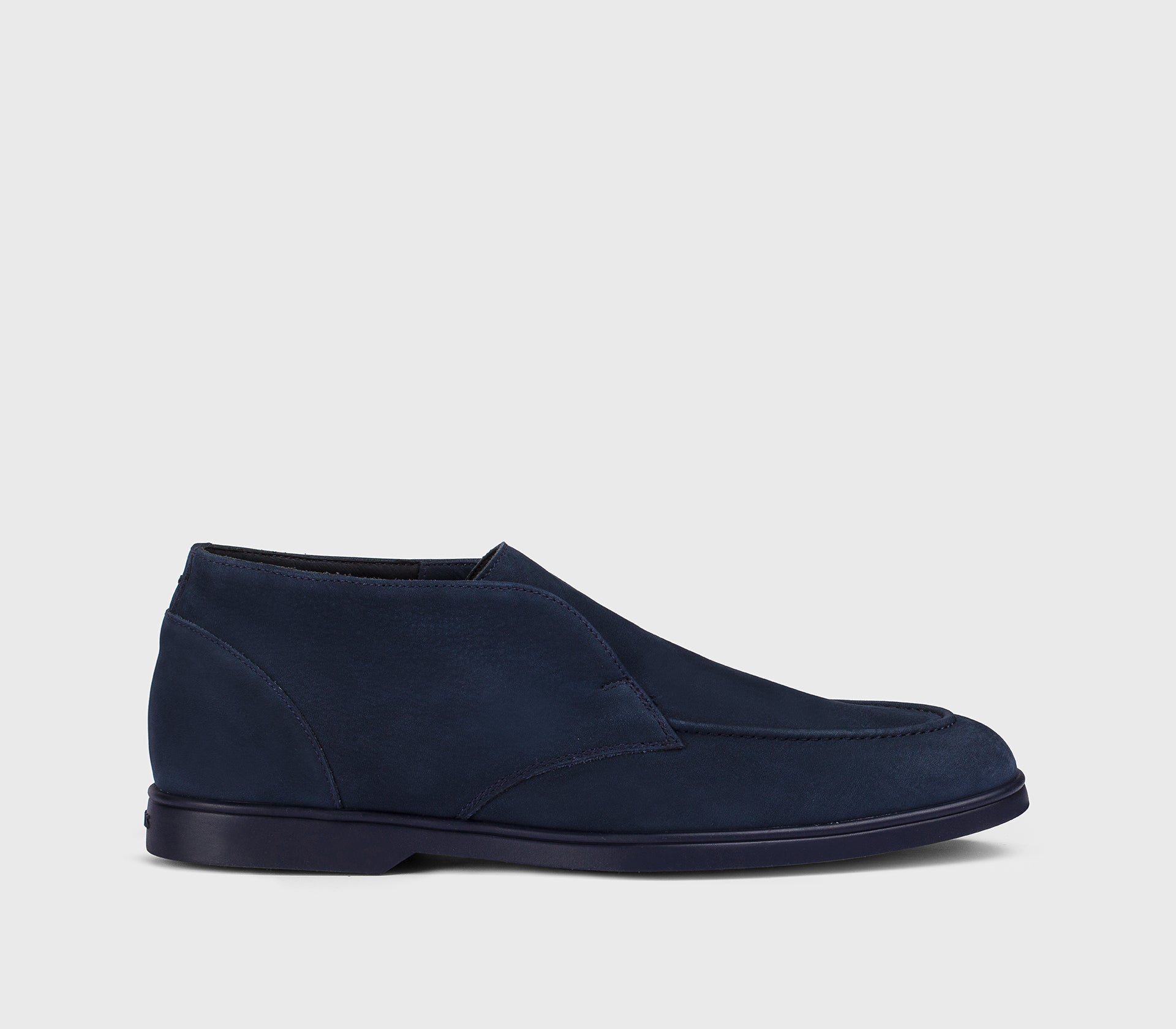 DU3473NWMAUF288BB38 - Stivaletto chukka in suede blu