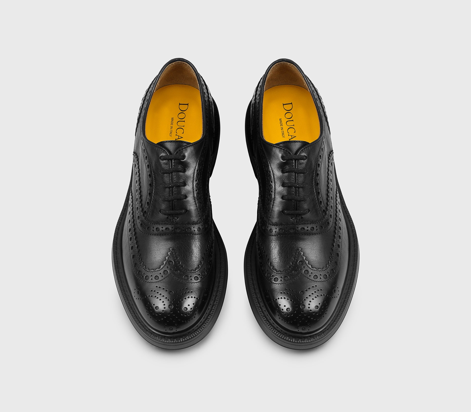 DU3500HENRUF188NN00 - Stringata coda di rondine brogue in pelle nera