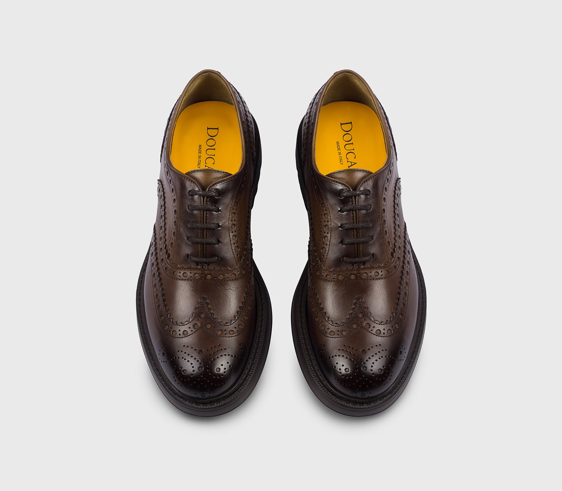 DU3500HENRUF188TM04 - Stringata coda di rondine brogue in pelle marrone