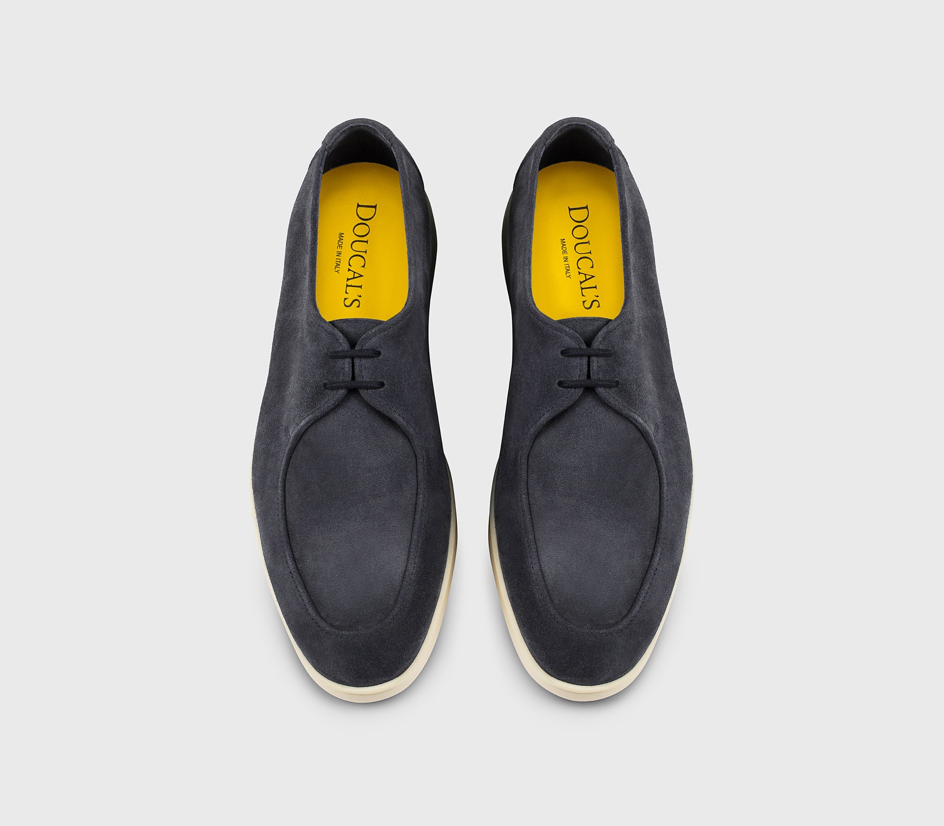 DU3512NWMAUY009GB15 - Stringata a due fori in suede blu "notte"