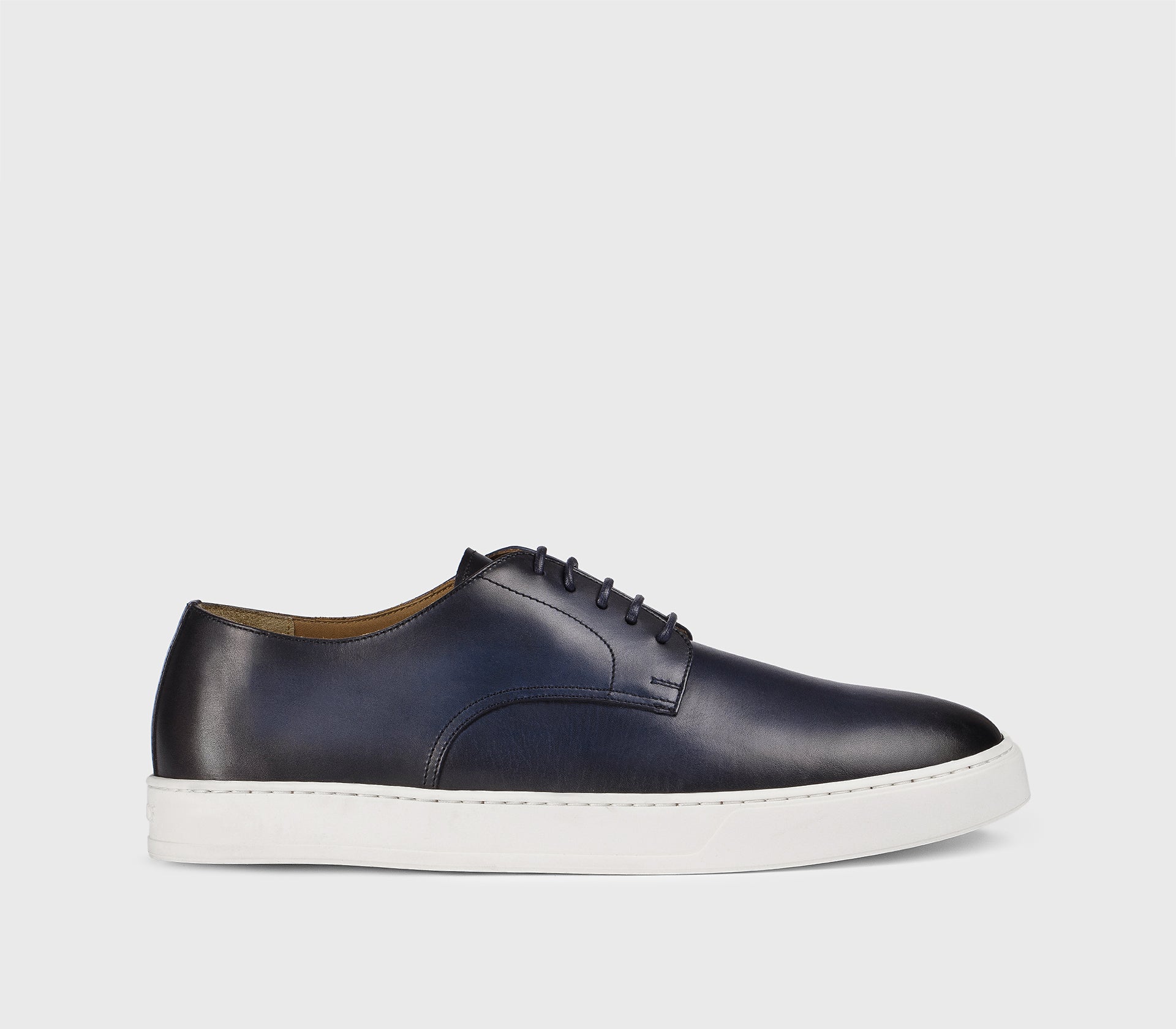 DU3549STEVUY159EB28 - Stringata in pelle blu "indigo"