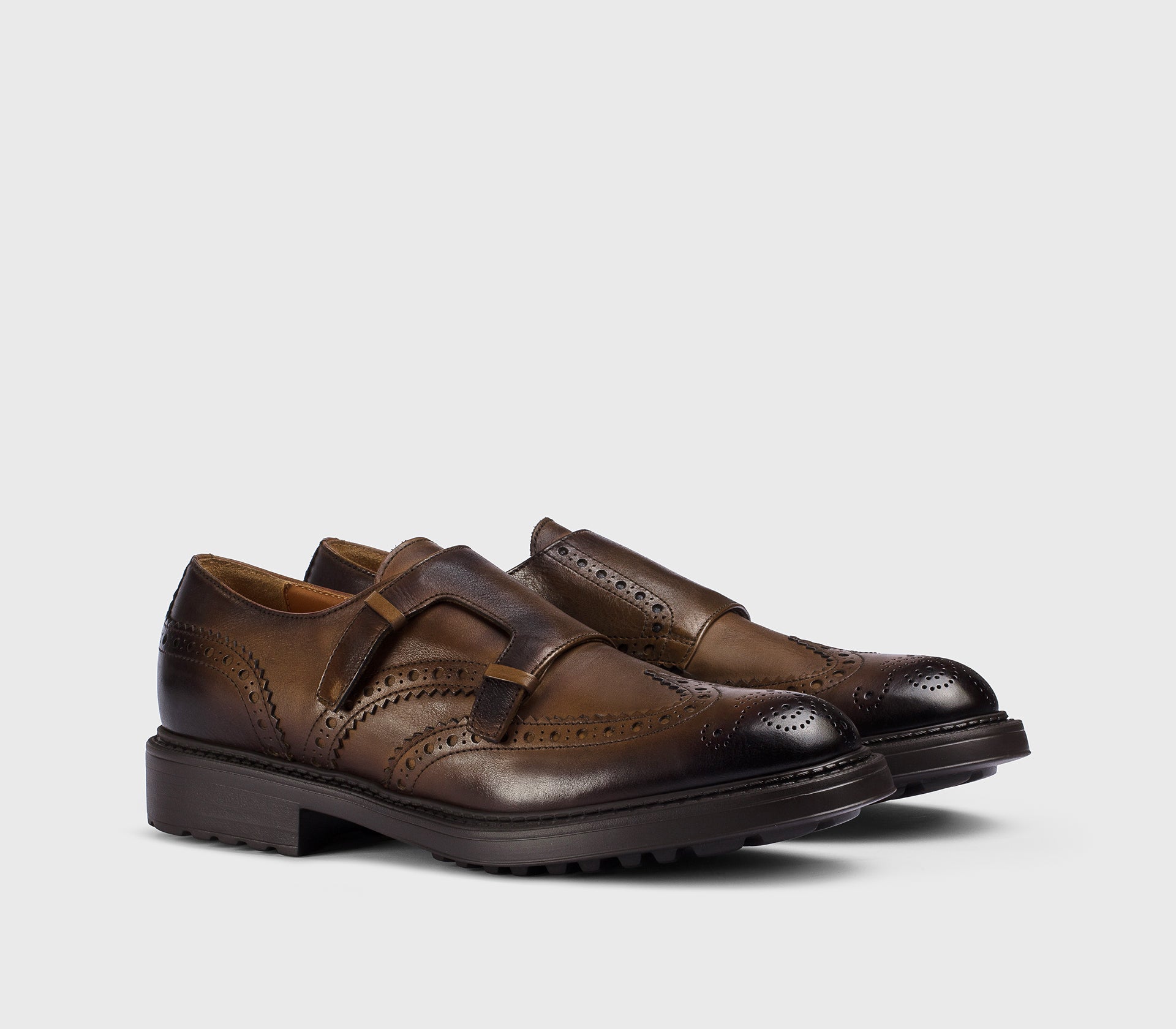 DU3567HENRUF188TM04 - Doppia fibbia con dettaglio "passante" in pelle marrone