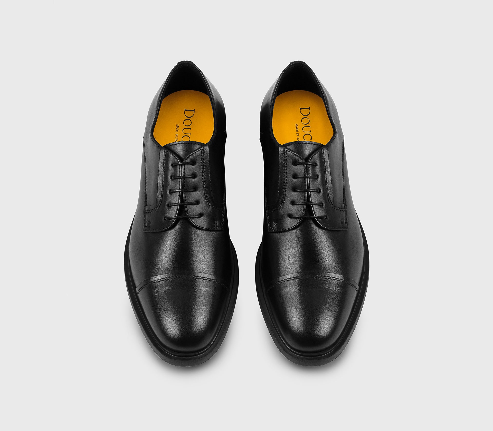 DU3578MARCUF159NN00 - Stringata derby in pelle nera